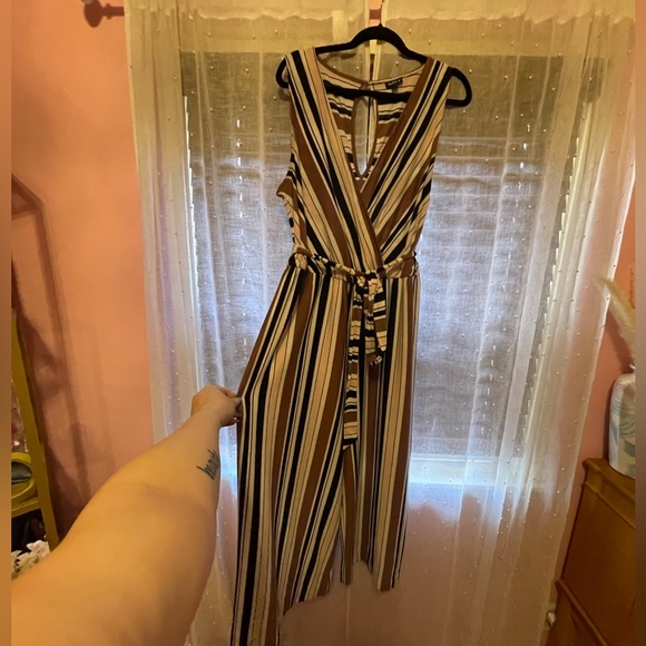 Torrid jumpsuit - Picture 4 of 7